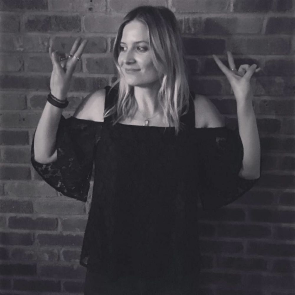 Meet your Posher, Tori